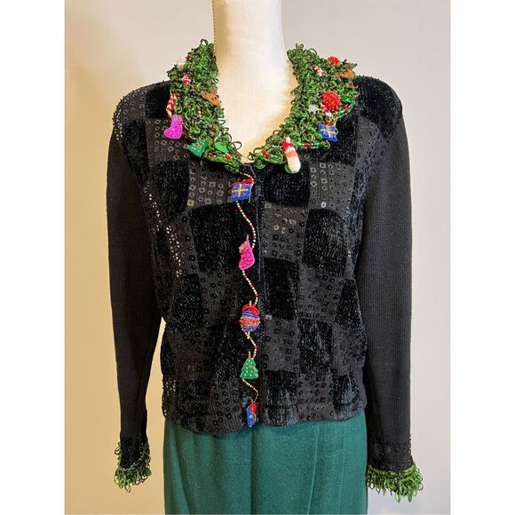 Women’s Holiday 3D buttons Christmas Sweater LARGE - Picture 12 of 12